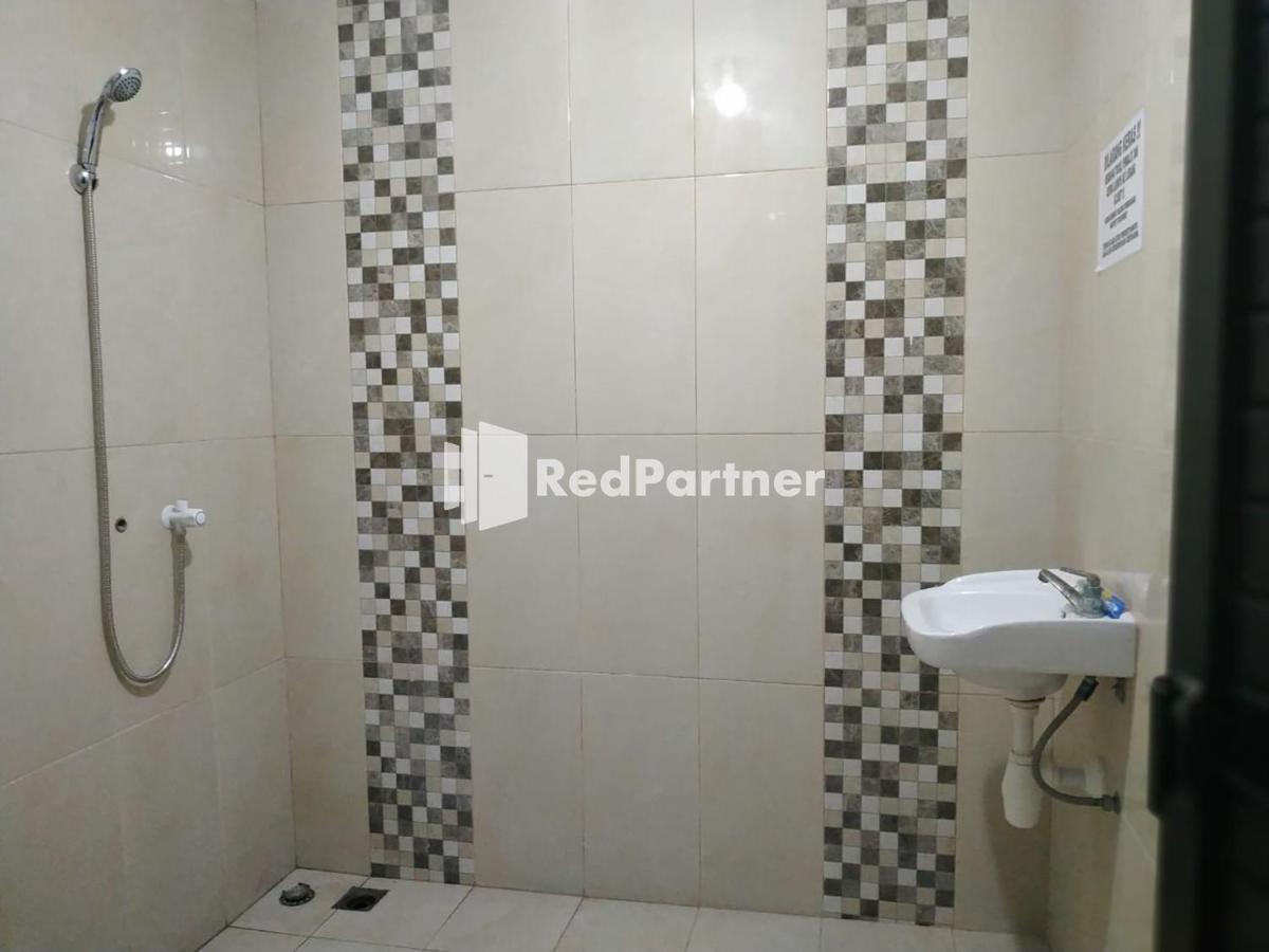 Hotel Samrat Палу Екстериор снимка